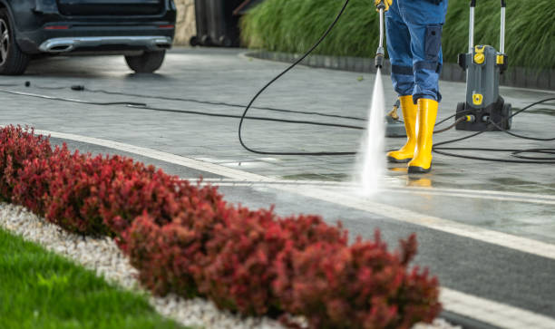 Best Pool Deck Cleaning  in Germantown, IL